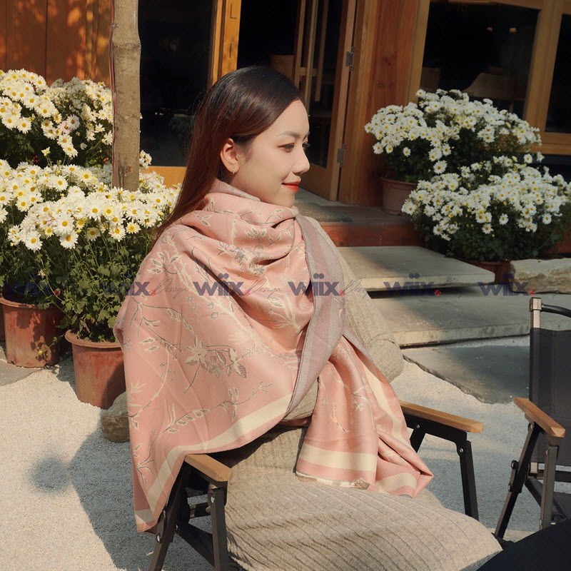 Discover Exquisite Luxury KQ-WD09 Women's Cashmere Scarf