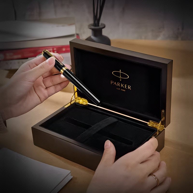 parker-elite-g-black-ballpoint-pen-2