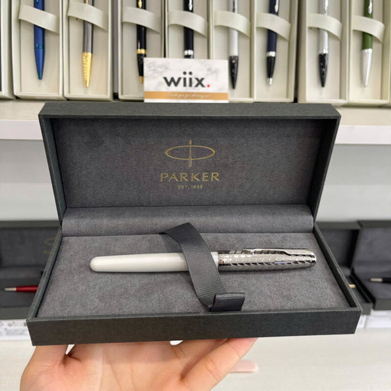 parker-sonnet-x-mt-pearl-ct-m-gb-1931549-rollerball-pen-5