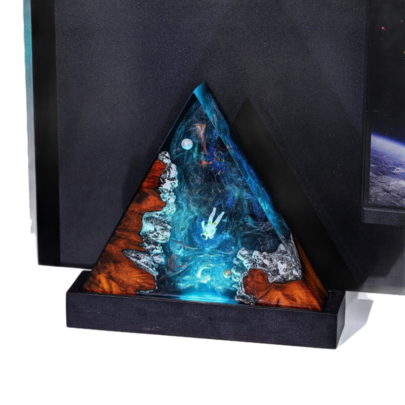 EPX011 Galaxy Triangle Epoxy Resin Lamp